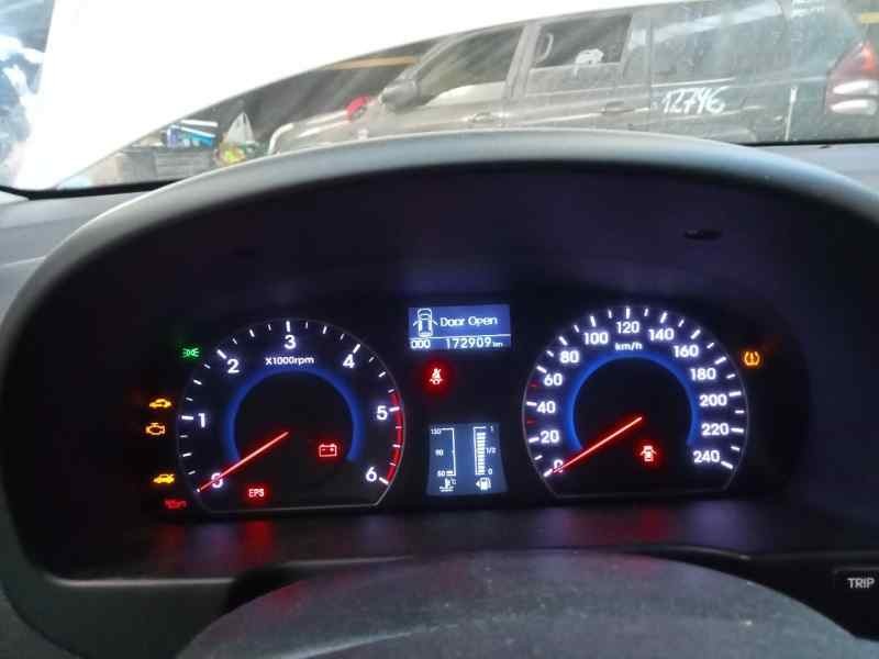 Recambio de cuadro instrumentos para hyundai i30 cw cw go referencia OEM IAM 940232R275  E3-A3-39-2