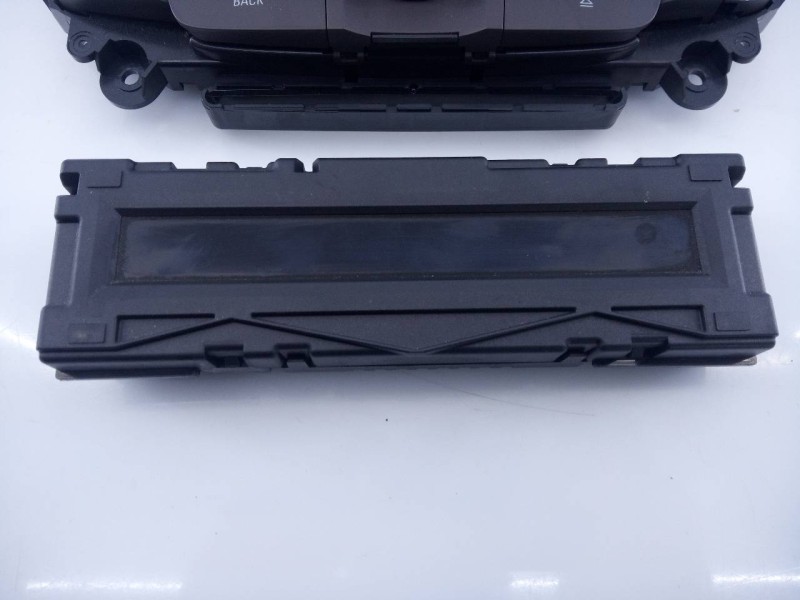 Recambio de sistema audio / radio cd para opel insignia berlina cosmo referencia OEM IAM 13277909 13317120 