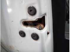 CERRADURA PUERTA TRASERA IZQUIERDA 