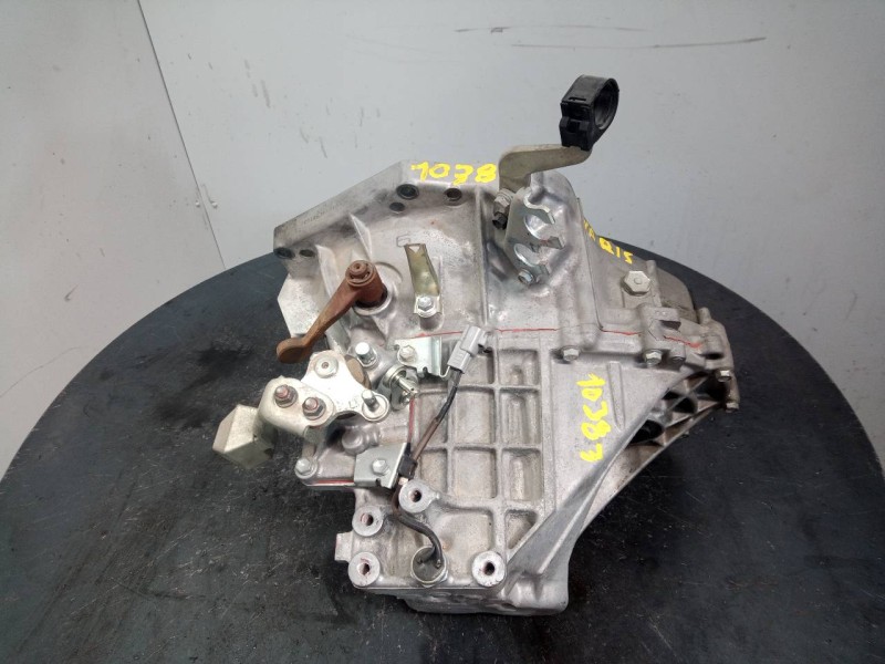 Recambio de caja cambios para toyota yaris city referencia OEM IAM 20TT063163489  M1-A3-158