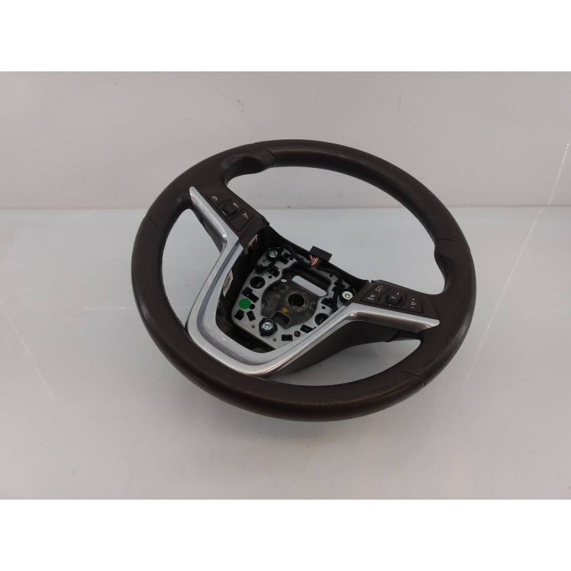 Recambio de volante para opel insignia berlina cosmo referencia OEM IAM 13316548 609928911C E2-B6-29-1