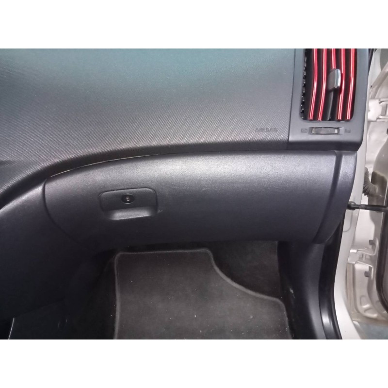 Recambio de guantera para hyundai i30 cw cw go referencia OEM IAM   