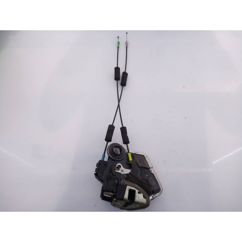 Recambio de cerradura puerta trasera derecha para lexus rx 300(mcu35) president referencia OEM IAM 6905033111  E2-B4-3-2