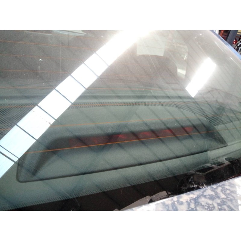 Recambio de luz central de freno para citroën c-elysée exclusive referencia OEM IAM   