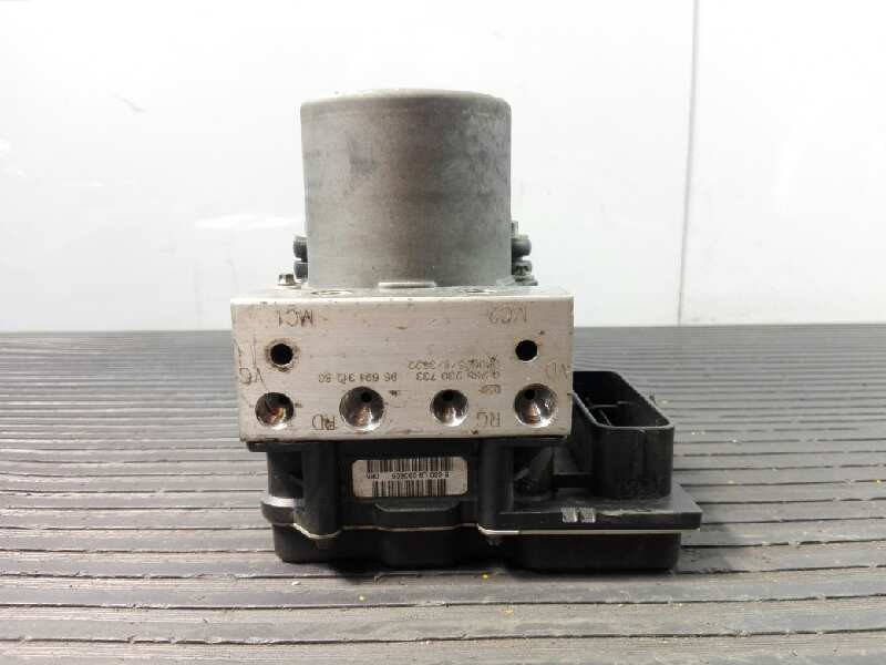 Recambio de abs para citroën c5 berlina premier referencia OEM IAM 09062583622 0265230733 P3-A8-29-3
