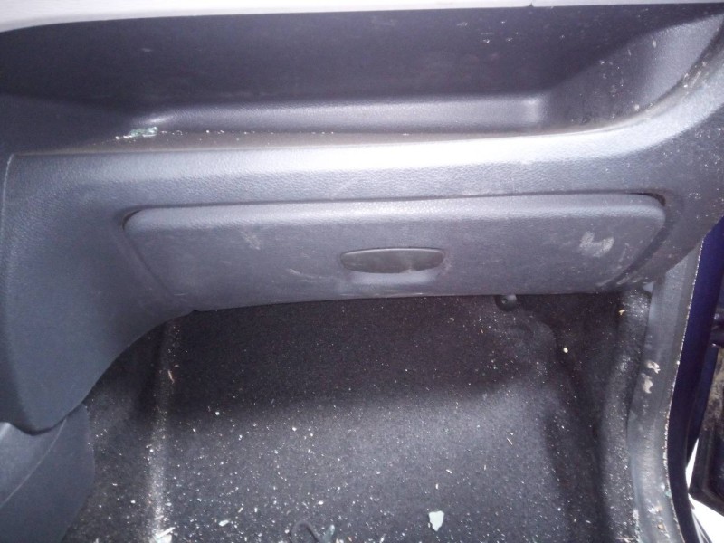 Recambio de guantera para dacia lodgy ambiance referencia OEM IAM   