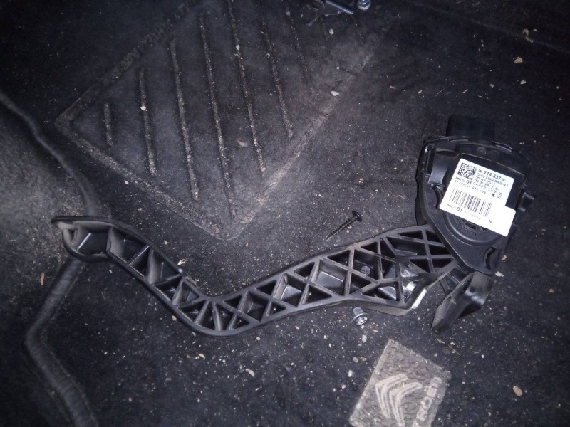 Recambio de pedal acelerador para citroën c-elysée exclusive referencia OEM IAM 9671433780 6PV00994941 