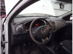 Recambio de salpicadero para dacia sandero stepway referencia OEM IAM    2