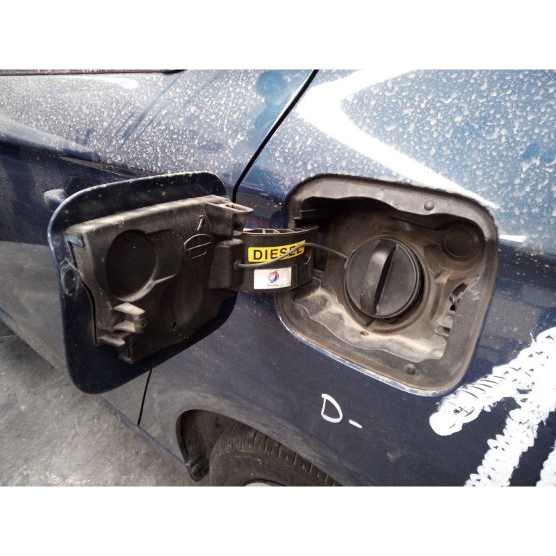 Recambio de tapa exterior combustible para citroën c-elysée exclusive referencia OEM IAM   