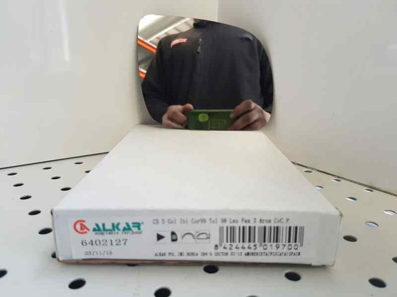 Recambio de cristal retrovisor derecho para seat ibiza (6k1) referencia OEM IAM 6402127 NUEVO T2-4-A1-3