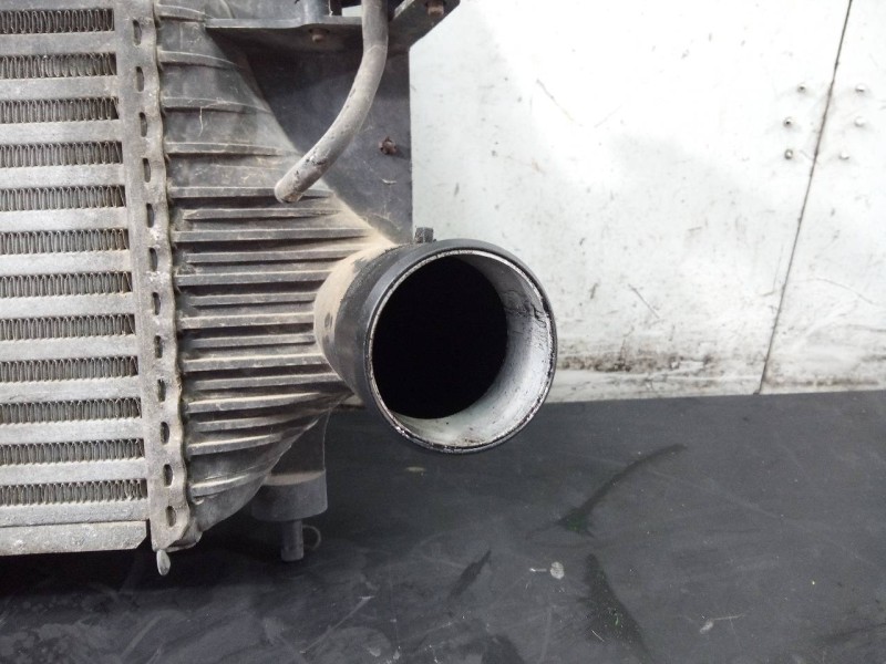 Recambio de intercooler para nissan navara pick-up (d40m) double cab le 4x4 referencia OEM IAM F6864 14461EB360 P2-A11-8