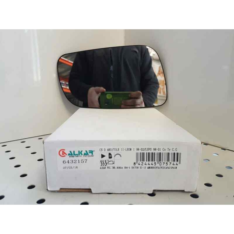 Recambio de cristal retrovisor derecho para seat leon (1m1) referencia OEM IAM 6432157 NUEVO T2-4-A2-3