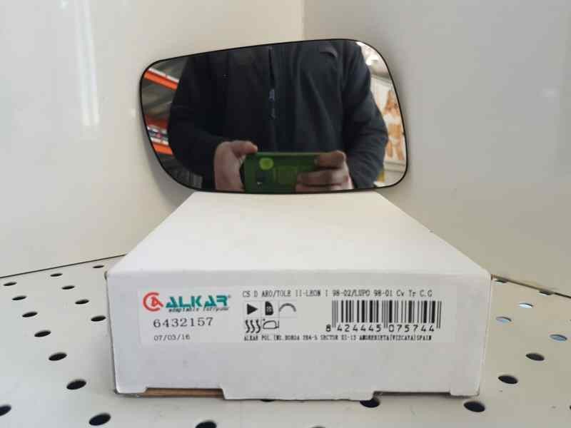 Recambio de cristal retrovisor derecho para seat leon (1m1) referencia OEM IAM 6432157 NUEVO T2-4-A2-3