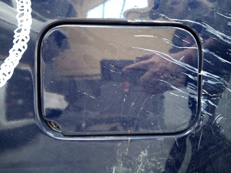 Recambio de tapa exterior combustible para dacia lodgy ambiance referencia OEM IAM   