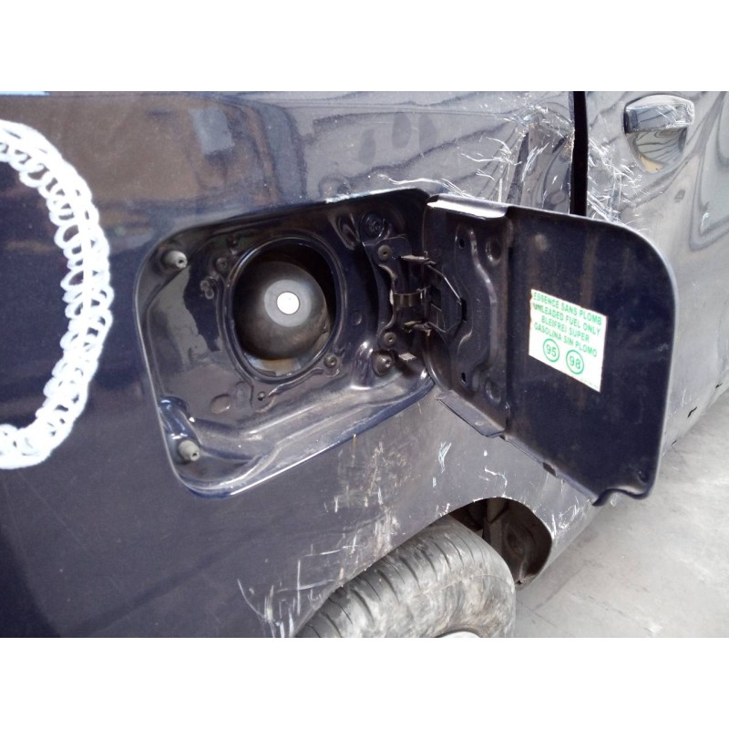 Recambio de tapa exterior combustible para dacia lodgy ambiance referencia OEM IAM   