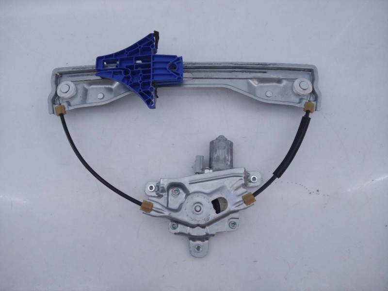 Recambio de elevalunas trasero derecho para dr dr5 5.0 suv referencia OEM IAM J686204120BA  E2-A3-50-1