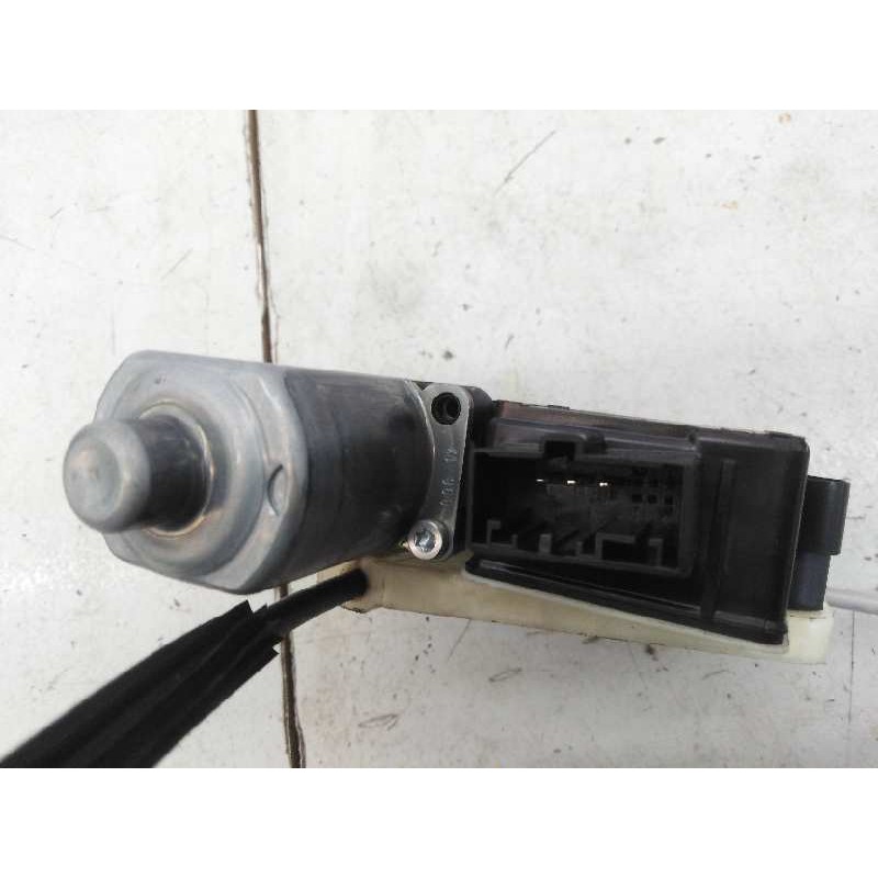 Recambio de elevalunas delantero izquierdo para seat leon (5f1) style referencia OEM IAM 5Q0959811A  E1-B6-28-2