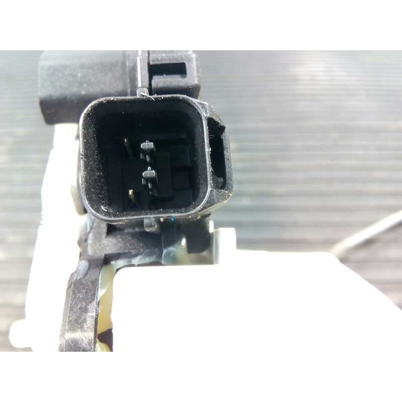 Recambio de cerradura puerta trasera izquierda para mitsubishi outlander (cw0) challenge 4wd referencia OEM IAM   E2-B4-35-1