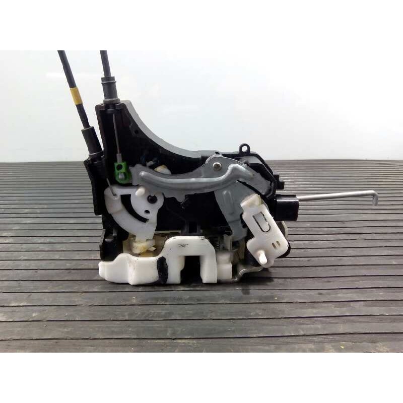 Recambio de cerradura puerta trasera izquierda para mitsubishi outlander (cw0) challenge 4wd referencia OEM IAM   E2-B4-35-1
