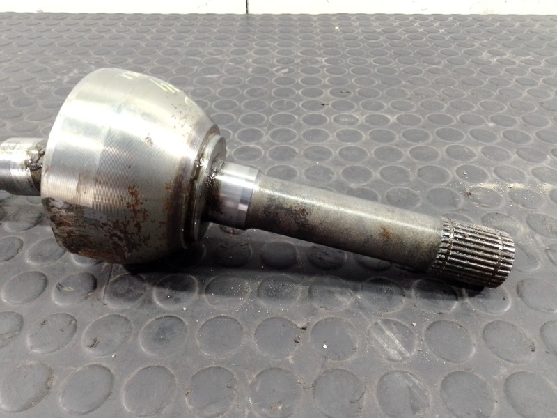 Recambio de transmision delantera derecha para nissan patrol gr (y61) gr s referencia OEM IAM   P1-B6-16