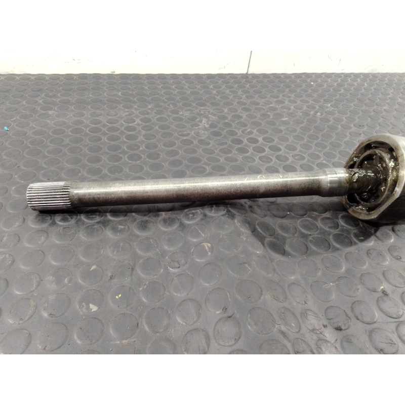 Recambio de transmision delantera derecha para nissan patrol gr (y61) gr s referencia OEM IAM   P1-B6-16