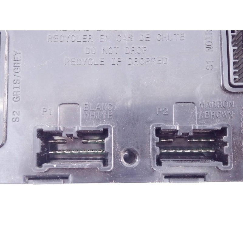 Recambio de modulo electronico para opel vivaro b kasten/combi combi l1 2.9t referencia OEM IAM 2320655  E3-A5-12-2