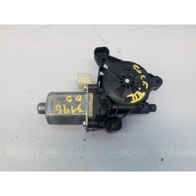 Recambio de motor elevalunas delantero derecho para volkswagen golf vii lim. advance bluemotion referencia OEM IAM 0130822716  E