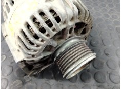 Recambio de alternador para dacia logan ambiance referencia OEM IAM 2543562B TG11C064 P3-A5-9-3 2