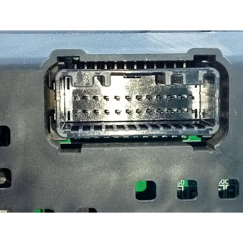 Recambio de cuadro instrumentos para hyundai ix35 classic 2wd referencia OEM IAM 940032Y290  E3-A3-44-3