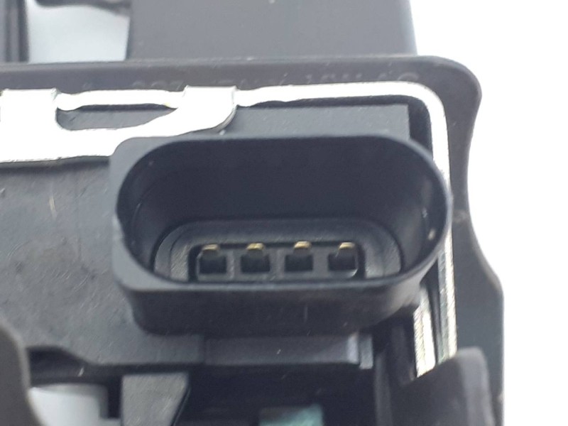 Recambio de cerradura maletero / porton para volkswagen polo advance referencia OEM IAM   E1-B6-3-3