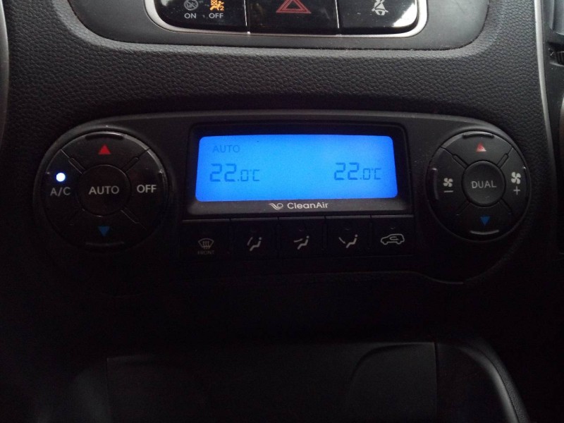 Recambio de mando climatizador para hyundai ix35 classic 2wd referencia OEM IAM   