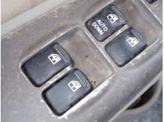 MANDO ELEVALUNAS DELANTERO IZQUIERDO 