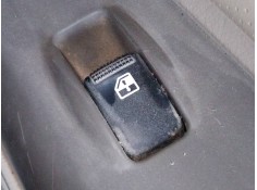 MANDO ELEVALUNAS TRASERO DERECHO 