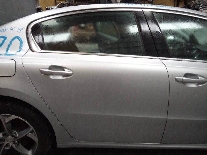 Recambio de puerta trasera derecha para peugeot 508 active referencia OEM IAM   