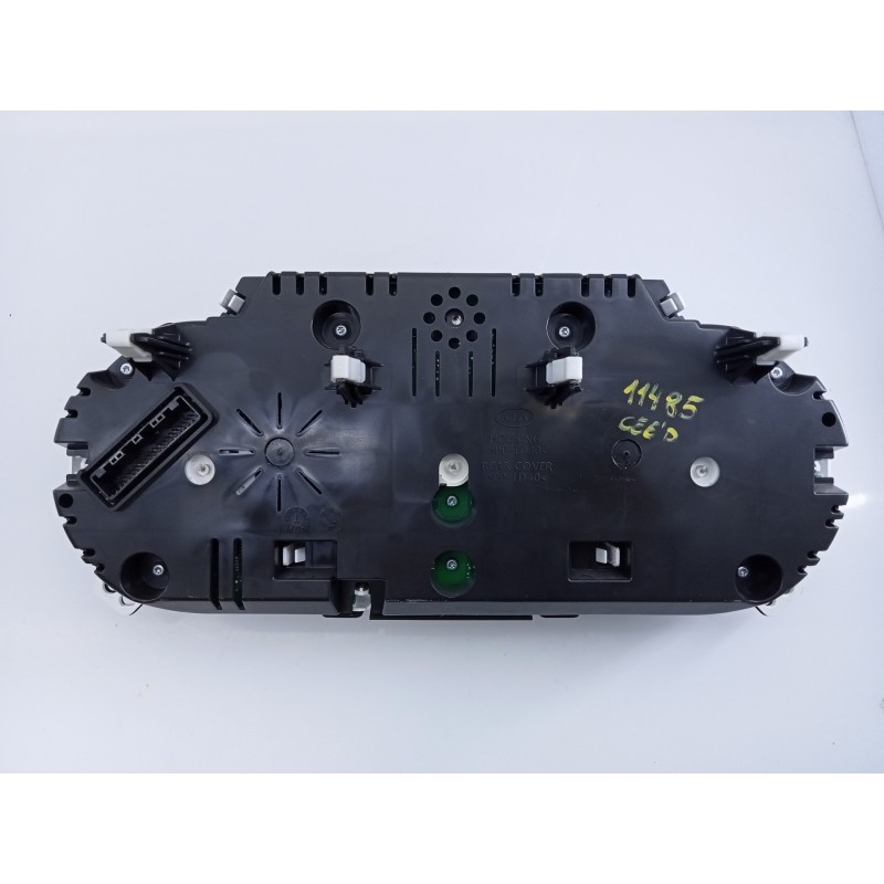 Recambio de cuadro instrumentos para kia cee´d drive referencia OEM IAM 94033A2020  E3-A3-25-4
