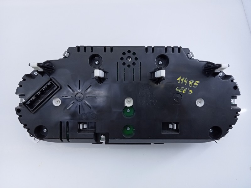 Recambio de cuadro instrumentos para kia cee´d drive referencia OEM IAM 94033A2020  E3-A3-25-4