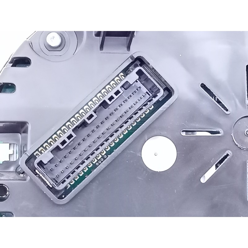 Recambio de cuadro instrumentos para kia cee´d drive referencia OEM IAM 94033A2020  E3-A3-25-4