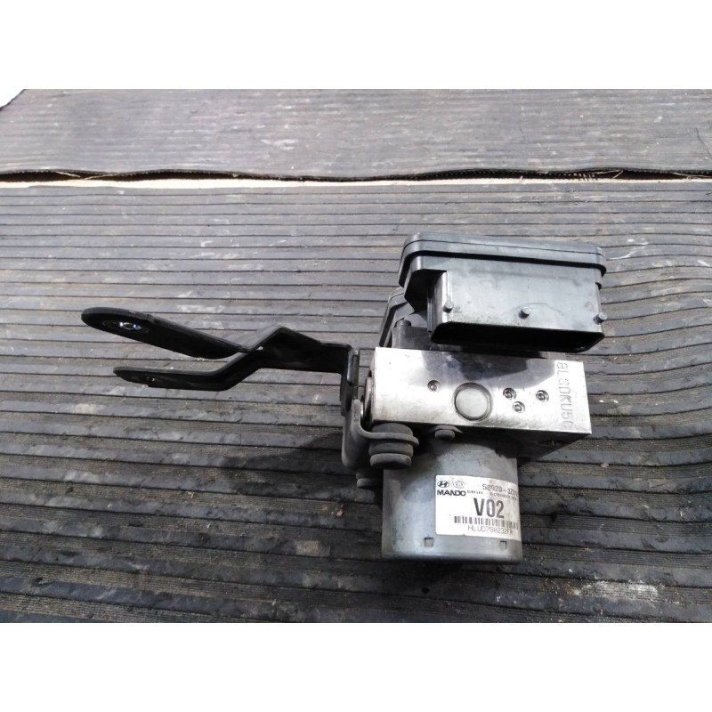 Recambio de abs para hyundai i40 style referencia OEM IAM 589203Z510 I52GAI1E1422131 P3-A8-5-3
