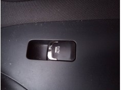 MANDO ELEVALUNAS DELANTERO DERECHO 