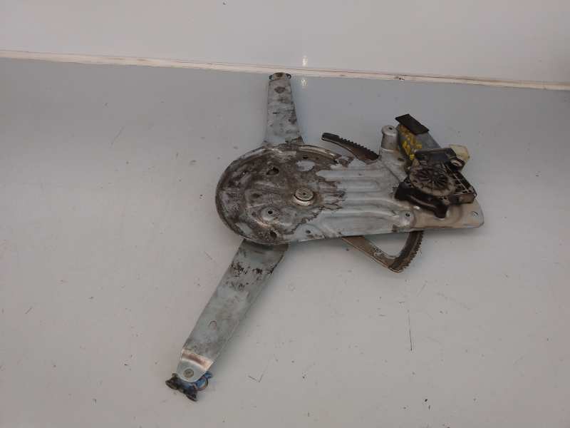 Recambio de elevalunas delantero derecho para volvo s80 berlina referencia OEM IAM 106469  E1-B3-6-2