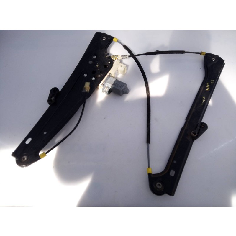Recambio de elevalunas delantero derecho para bmw serie 7 (e65/e66) 730d referencia OEM IAM 5WK105207  E1-A3-16-2