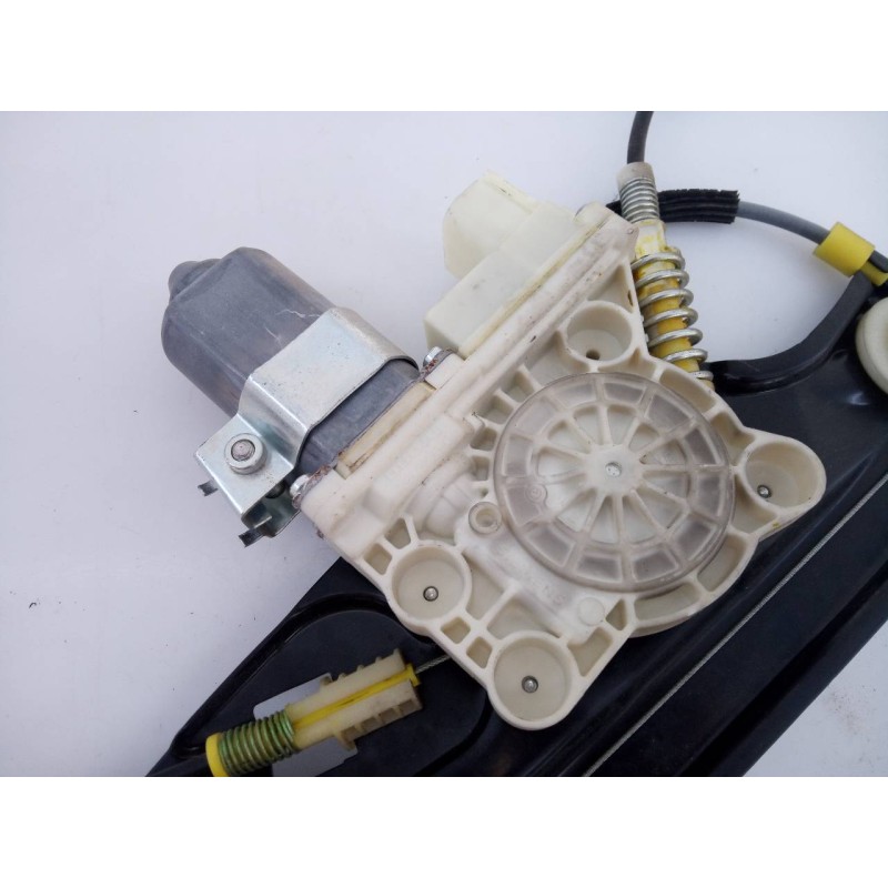 Recambio de elevalunas delantero derecho para bmw serie 7 (e65/e66) 730d referencia OEM IAM 5WK105207  E1-A3-16-2