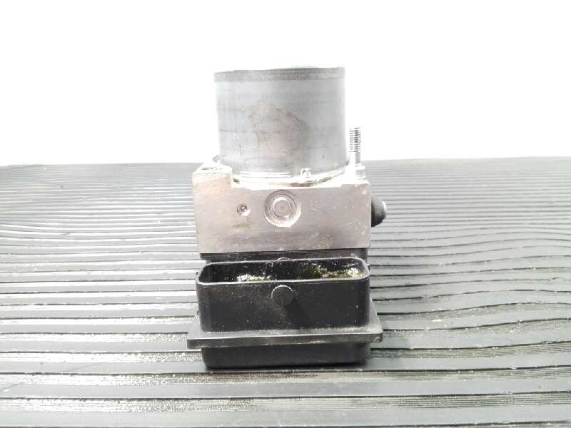 Recambio de abs para citroën c4 berlina referencia OEM IAM 9663305480 0265800406 P3-A8-25-4