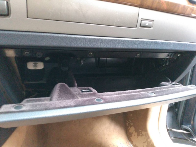 Recambio de guantera para bmw serie 7 (e65/e66) 730d referencia OEM IAM   