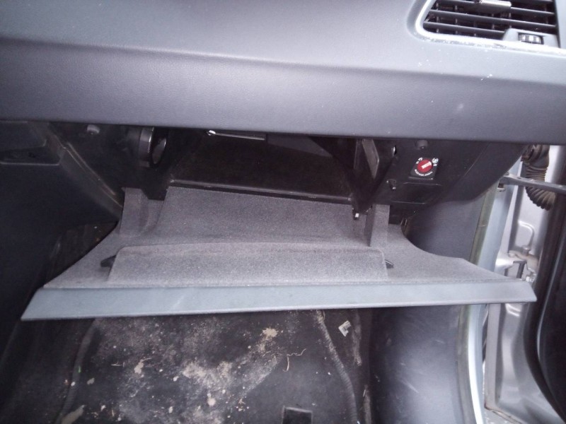 Recambio de guantera para peugeot 508 active referencia OEM IAM   