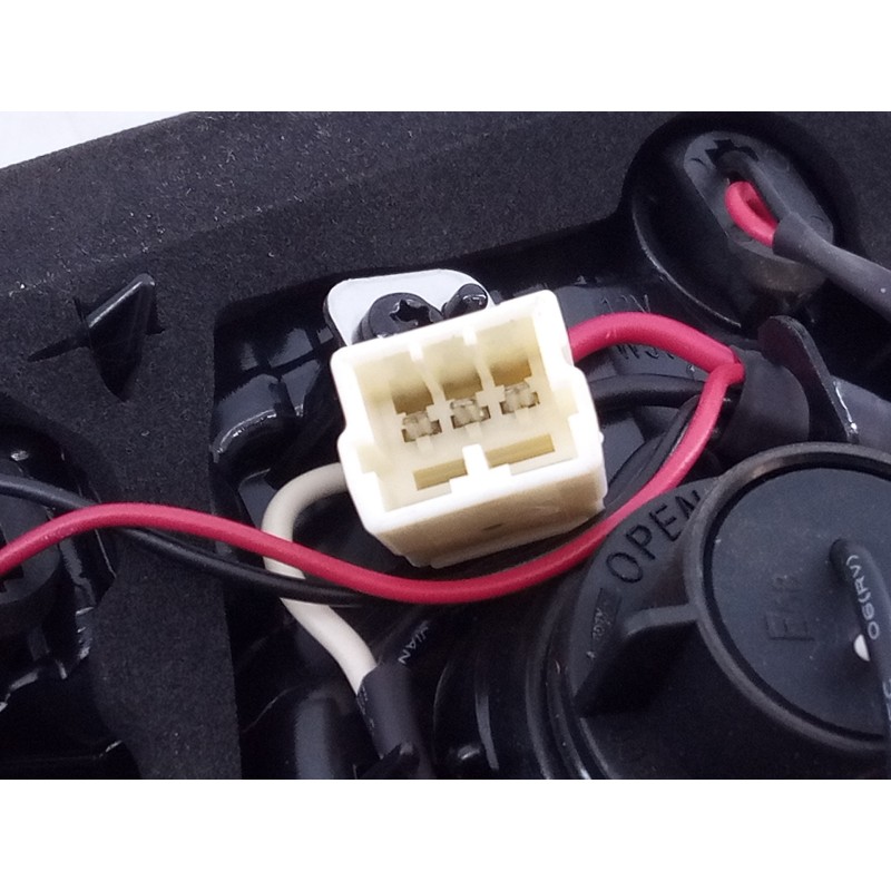 Recambio de piloto trasero izquierdo porton para dr dr5 5.0 suv referencia OEM IAM 605000115AA 61500100 E2-B5-60-2