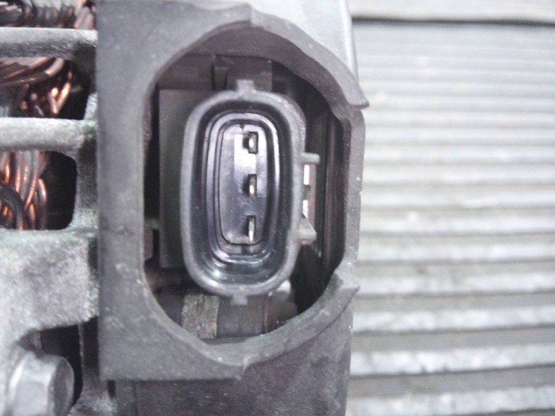 Recambio de alternador para hyundai i40 style referencia OEM IAM 373002A805 2621365 P3-B6-10-1