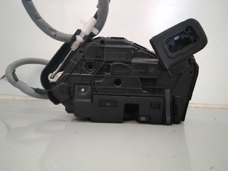 Recambio de cerradura puerta delantera derecha para volkswagen passat lim. (3g2) r-line exclusive bmt referencia OEM IAM 3Q08856