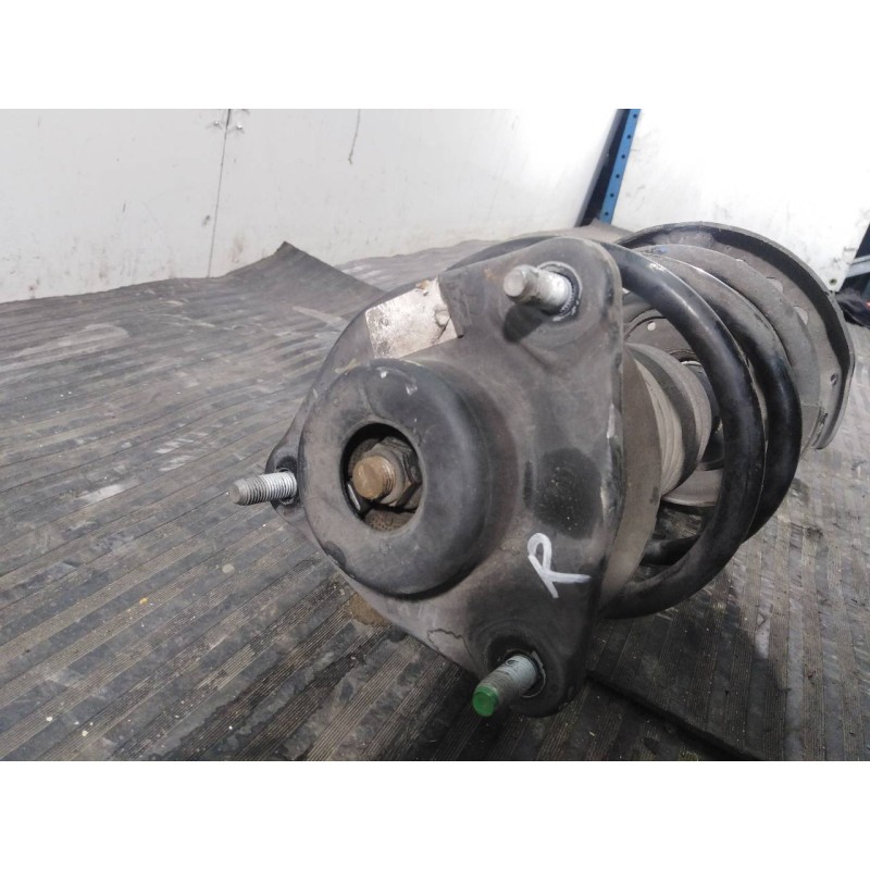 Recambio de amortiguador delantero derecho para hyundai i40 style referencia OEM IAM 546613Z330  P1-B4-25