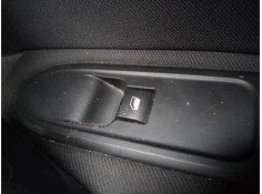 MANDO ELEVALUNAS DELANTERO DERECHO 